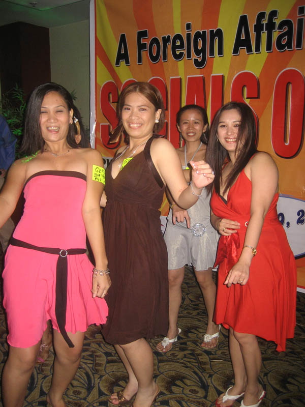 Philippine-Women-1193